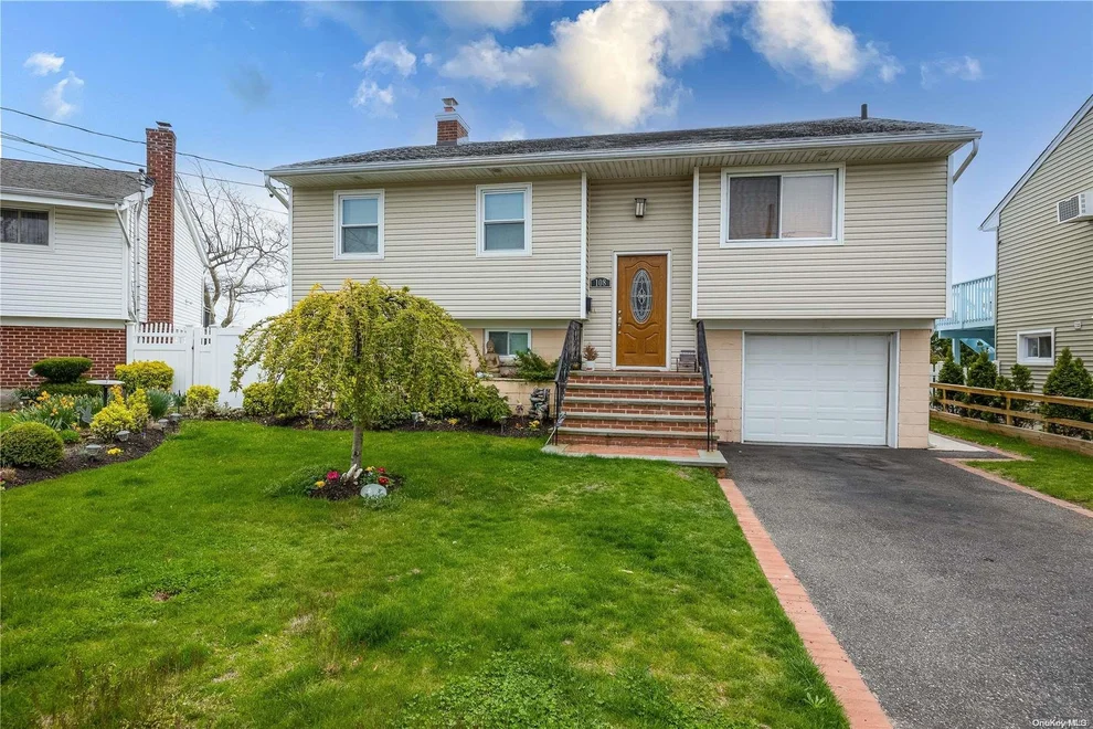 Unit for sale at 108 E 1st Street, Hempstead, NY 11520