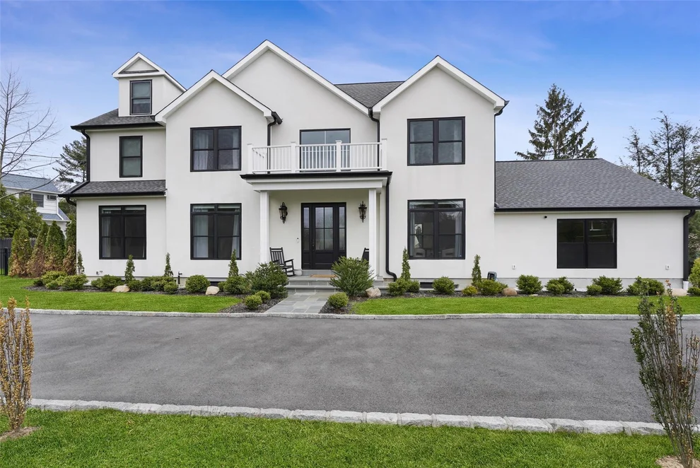 Unit for sale at 14 White Plains Road, Eastchester, NY 10708