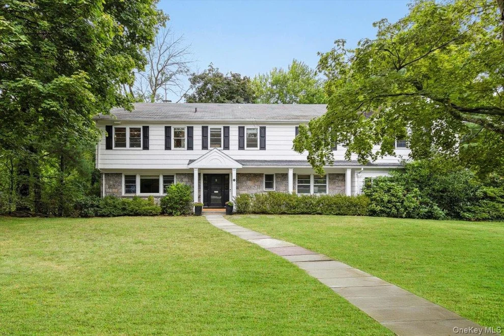 Unit for sale at 61 Lincoln Road, Scarsdale, NY 10583