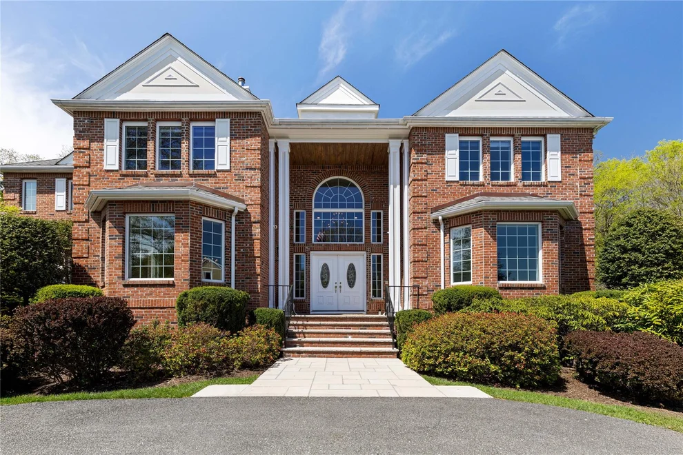 Unit for sale at 32 Stonewall Circle, Harrison, NY 10604