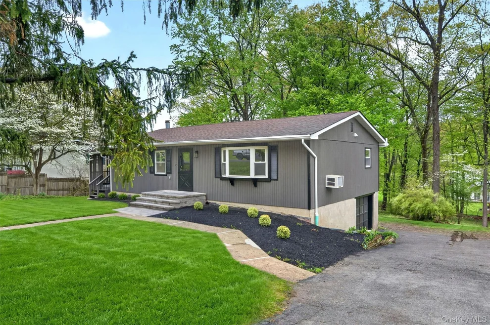 Unit for sale at 25 Kings Drive, Newburgh (Town), NY 12589