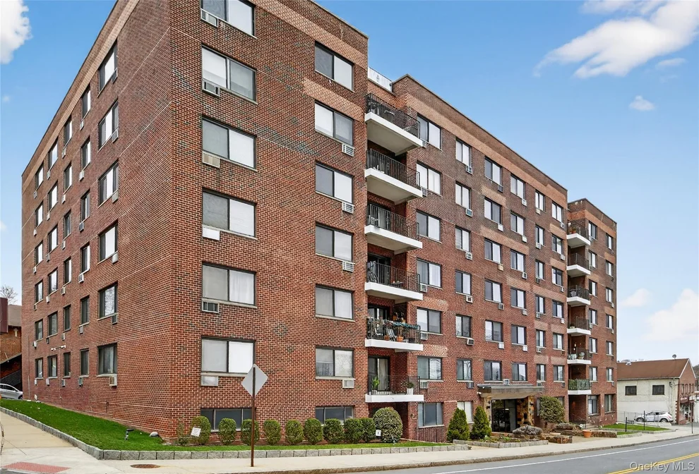 Unit for sale at 25 Lake Street, White Plains, NY 10603