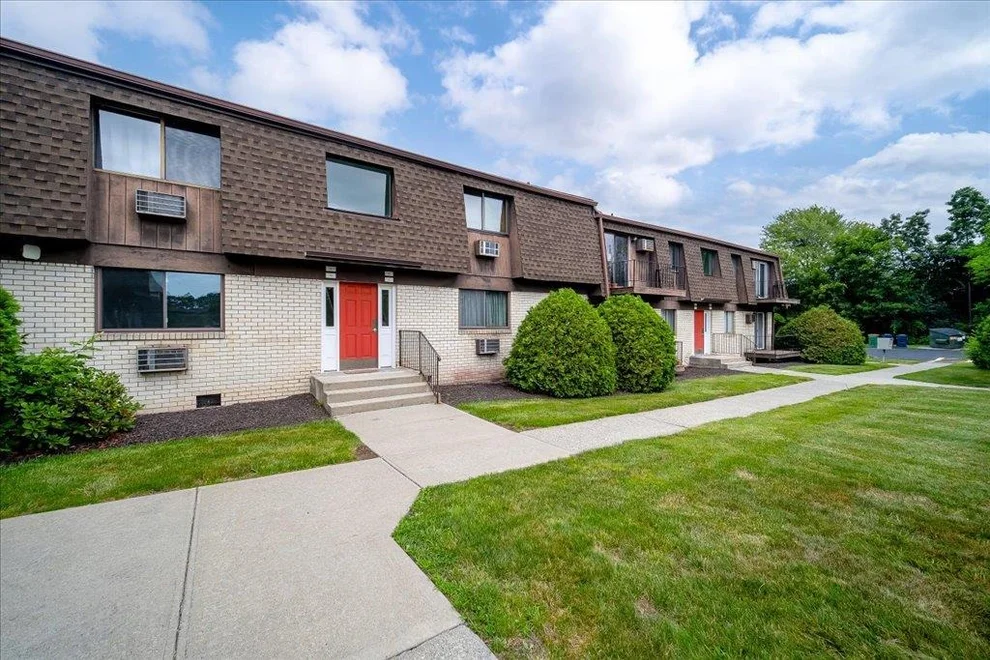 Unit for sale at 1109 Cherry Hill Drive, Poughkeepsie (Town), NY 12603