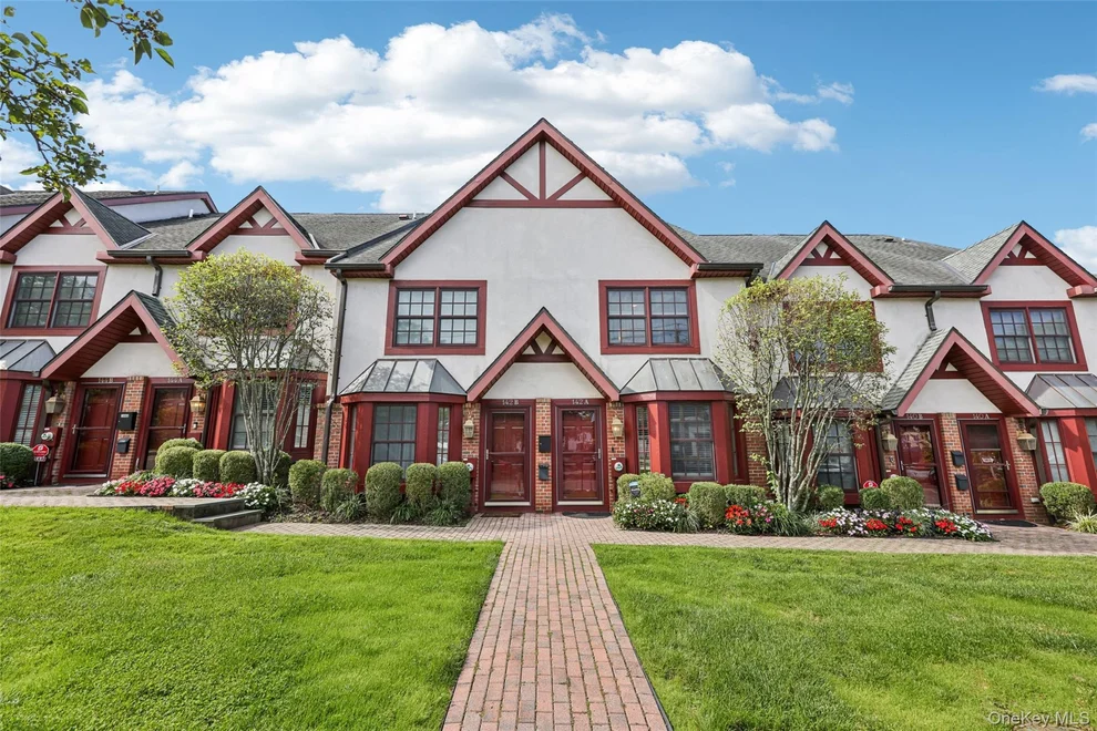 Unit for sale at 142 Brook, Scarsdale, NY 10583