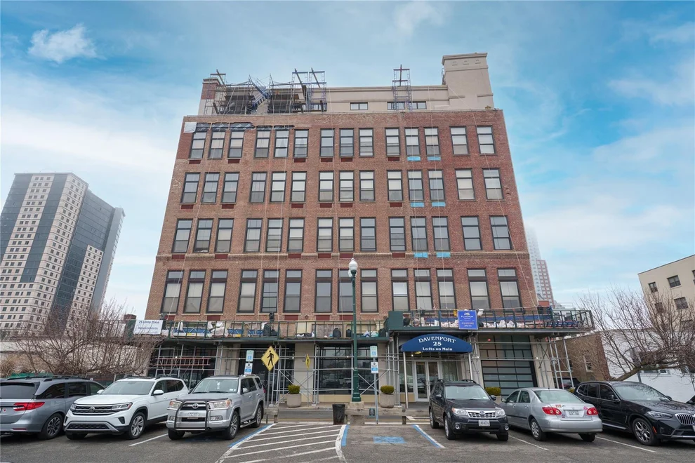 Unit for sale at 25 Leroy Place, New Rochelle, NY 10805
