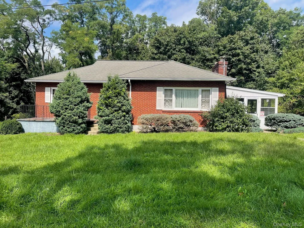 Unit for sale at 7 Chiappardi Place, Fishkill, NY 12508