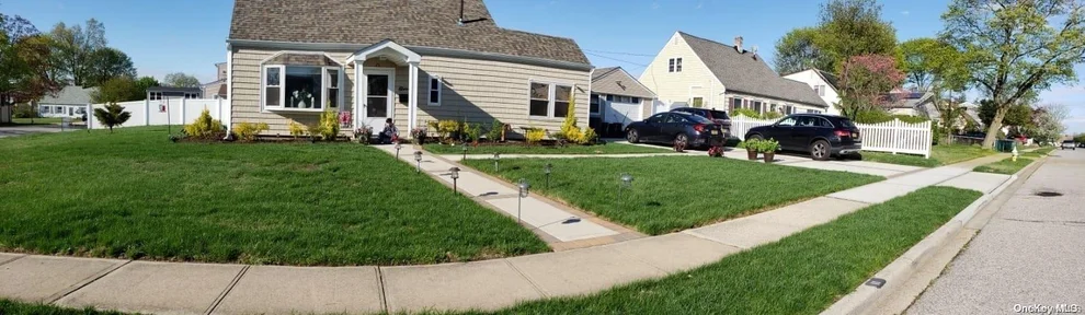 Unit for sale at 11 Clay Lane, Hempstead, NY 11756