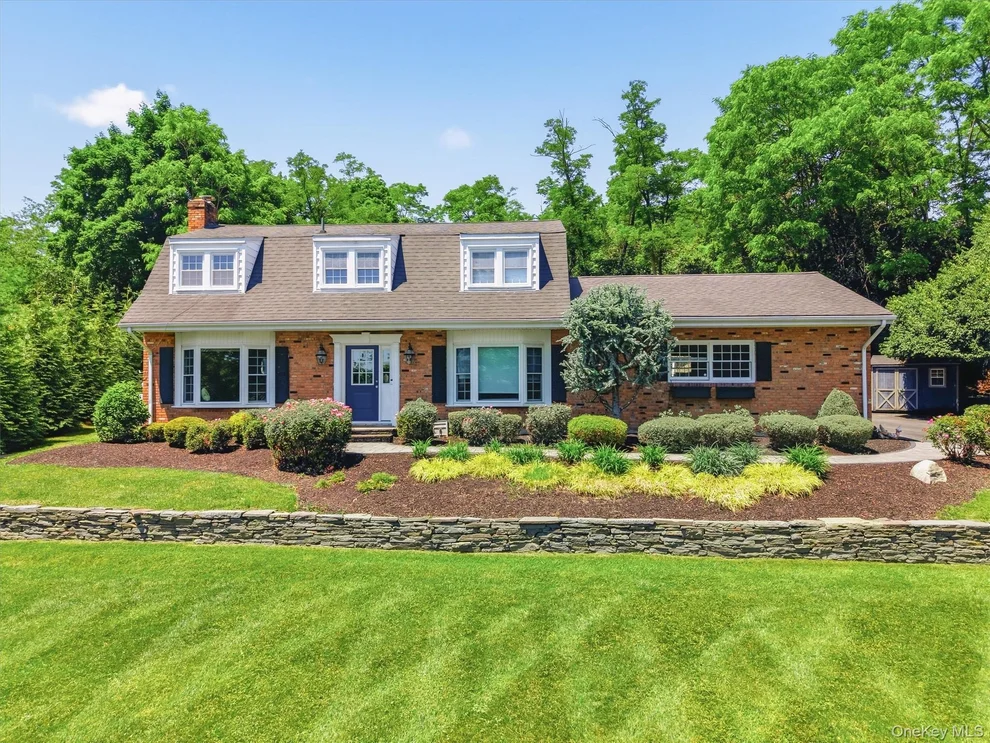 Unit for sale at 23 Sloane Road, Newburgh (Town), NY 12550