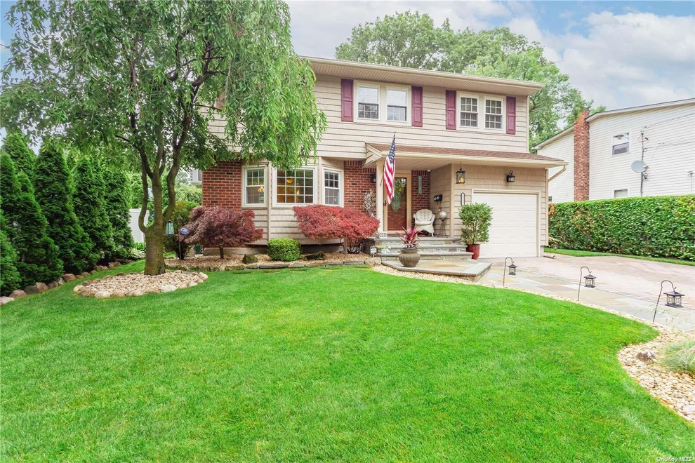 Unit for sale at 2333 Hudson Street, Hempstead, NY 11554