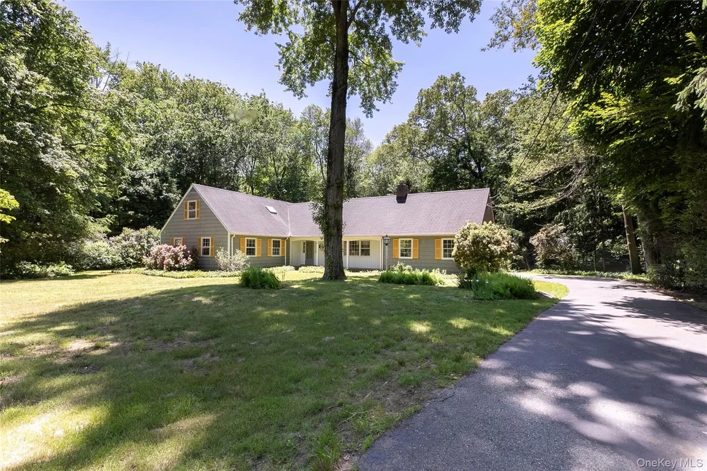 Unit for sale at 14 Appleby Drive, Bedford, NY 10506