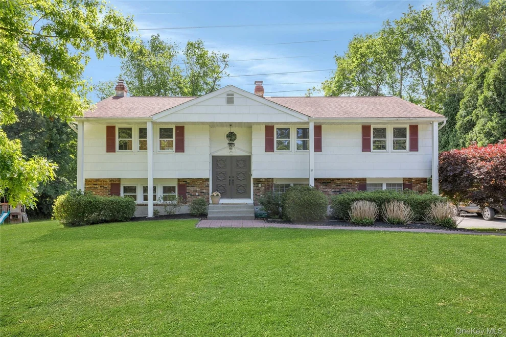 Unit for sale at 568 Saw Mill River Road, New Castle, NY 10546