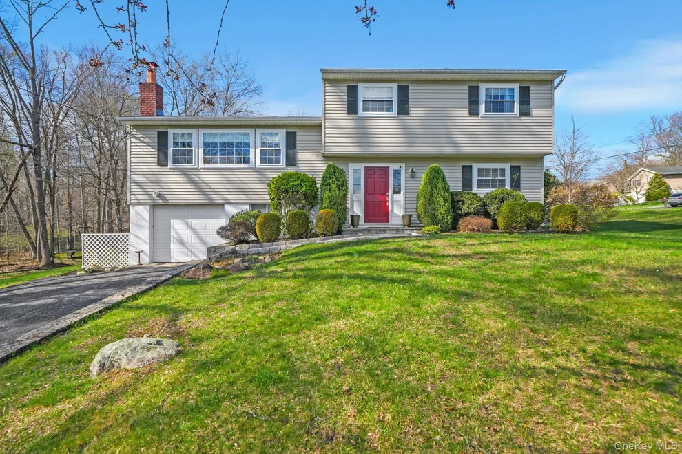 Unit for sale at 1 Anne Place, Mount Pleasant, NY 10570