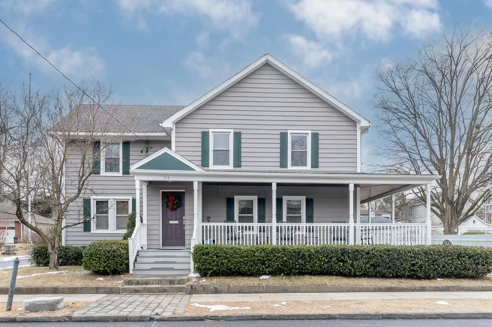 Unit for sale at 314 Clifton Avenue, Kingston, NY 12401