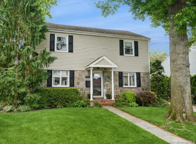 Unit for sale at 163 Tullamore Road, Hempstead, NY 11530