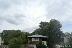 Unit for sale at 41 Maple Place, Islip, NY 11722