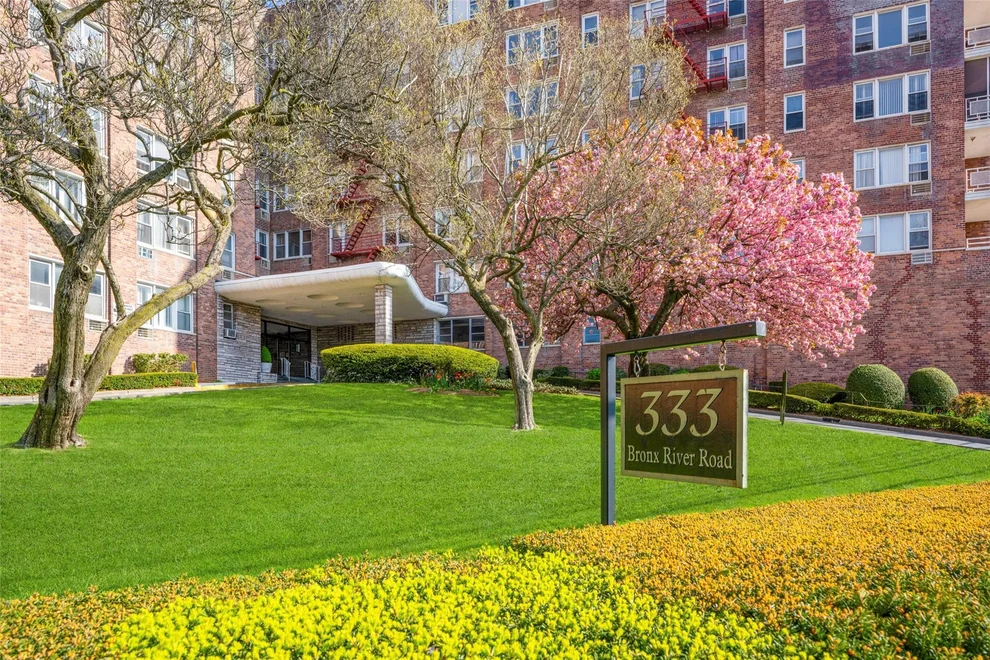 Unit for sale at 333 Bronx River Road, Yonkers, NY 10704