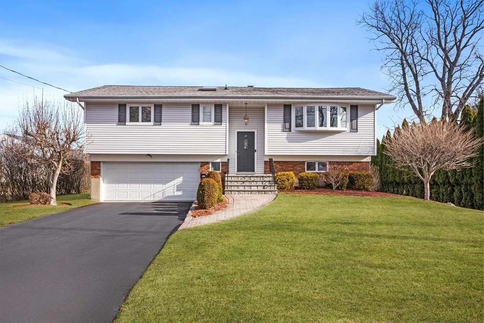 Unit for sale at 26 Revere Road, Greenburgh, NY 10502