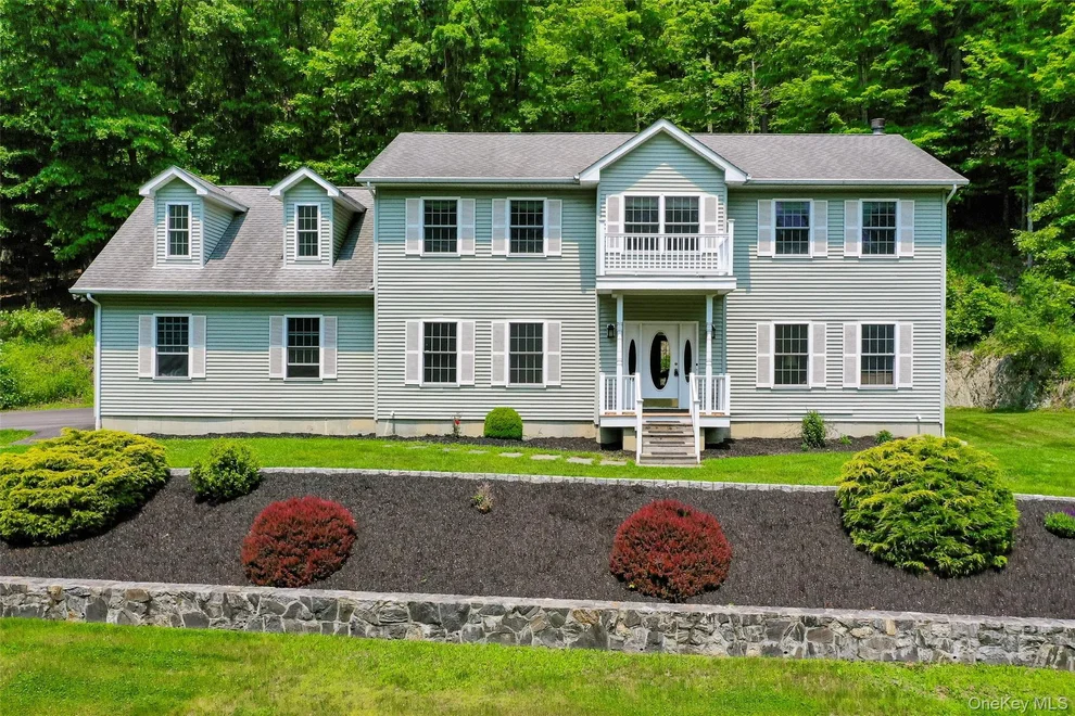 Unit for sale at 137 Barmore Road, LaGrange, NY 12540