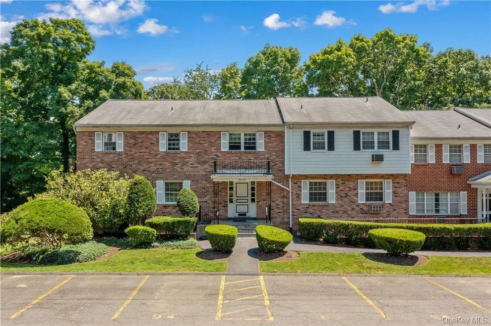 Unit for sale at 315 Woodland Hills Road, Greenburgh, NY 10603