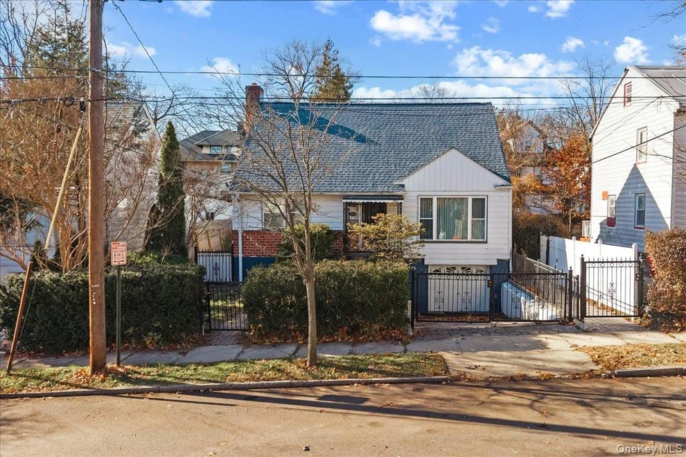 Unit for sale at 362 Nuber Avenue, Mount Vernon, NY 10553