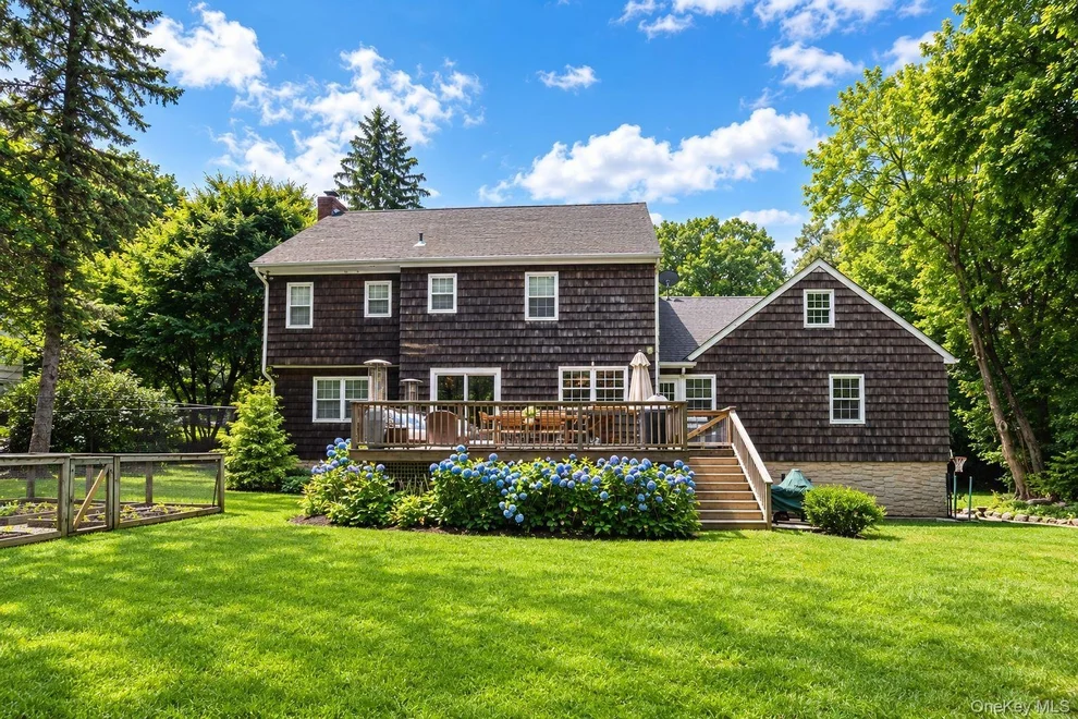 Unit for sale at 15 Laurel Hill Road, Greenburgh, NY 10522