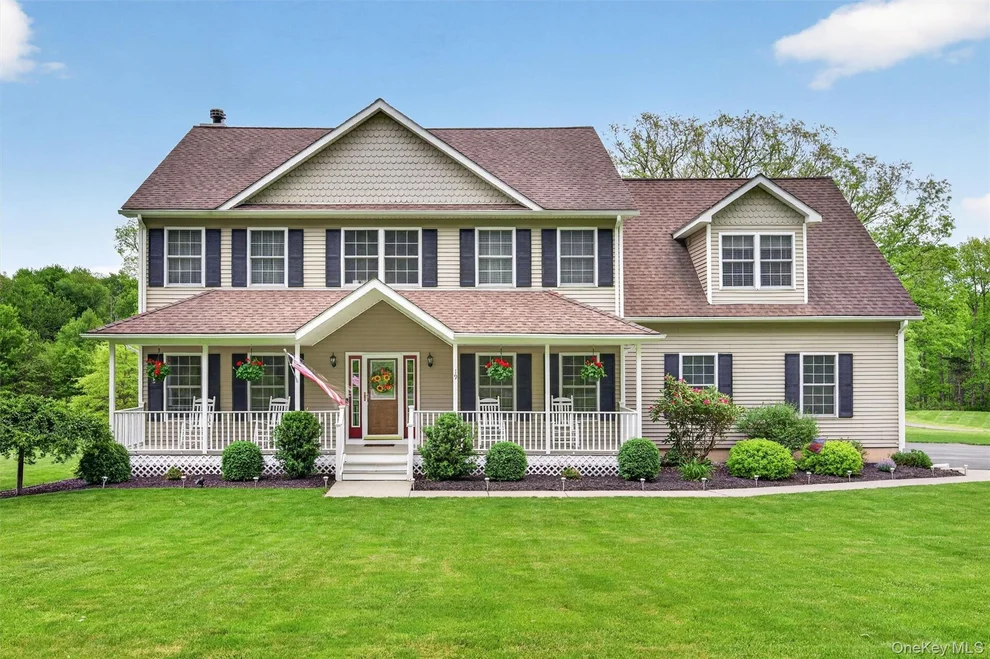 Unit for sale at 19 Pirog Road, Shawangunk, NY 12566