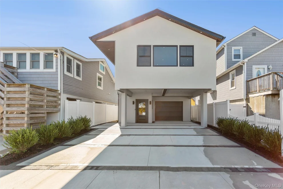 Unit for sale at 31 Kent Road, Hempstead, NY 11558