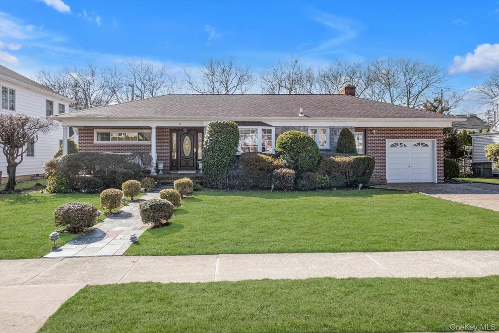 Unit for sale at 40 Vassar Street, Hempstead, NY 11530