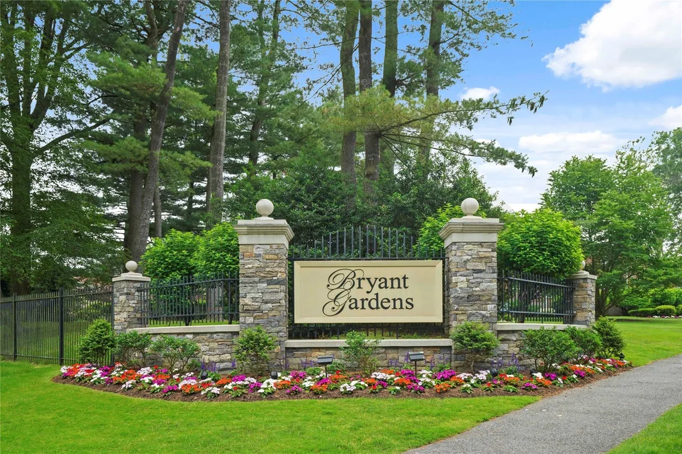 Unit for sale at 13 Bryant Crescent, White Plains, NY 10605
