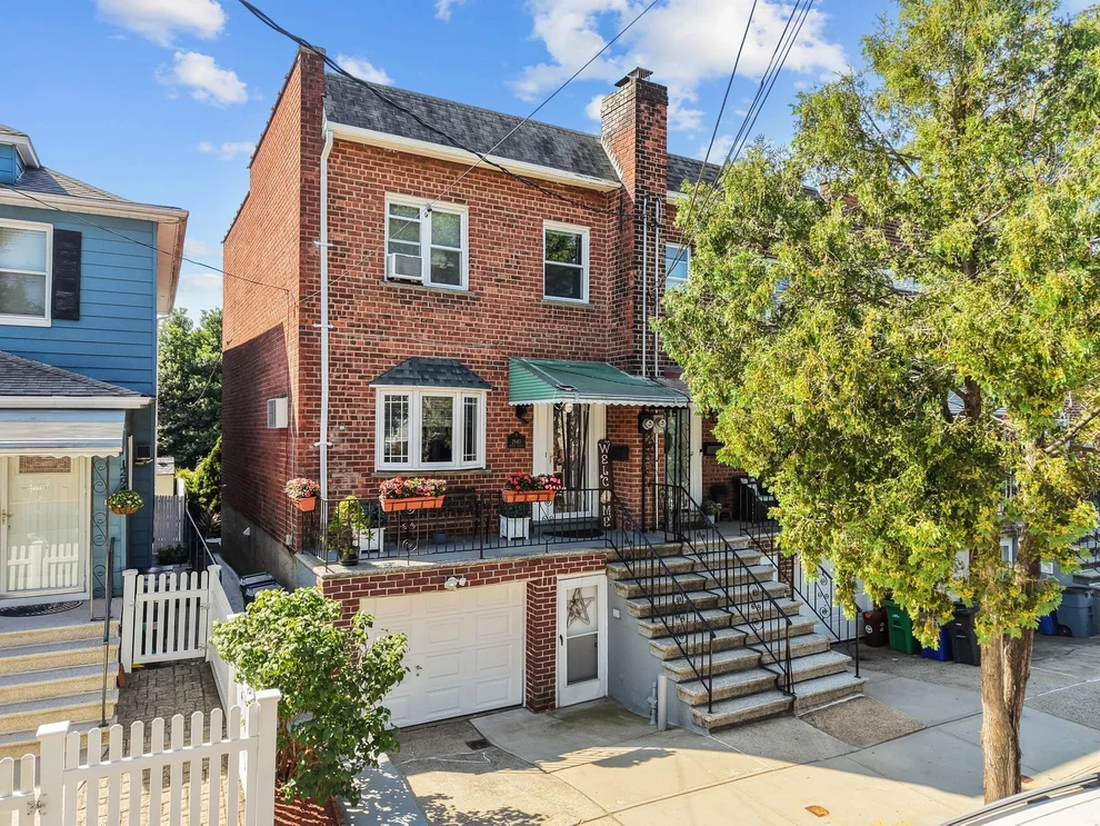 Unit for sale at 2940 Dudley Avenue, New York, NY 10461