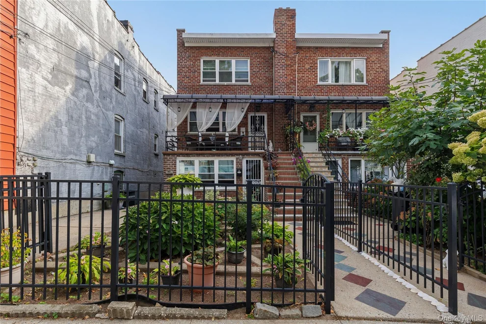 Unit for sale at 2824 Zulette Avenue, New York, NY 10461