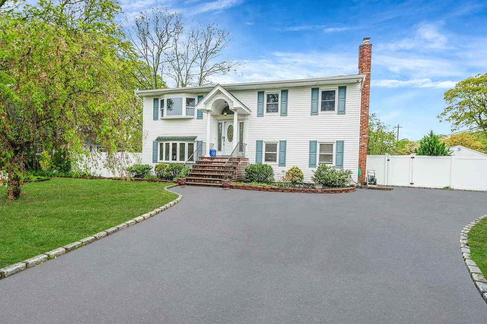 Unit for sale at 55 Ridgewood Drive, Brookhaven, NY 11967