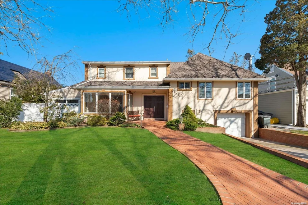 Unit for sale at 566 Norman Way, Hempstead, NY 11598