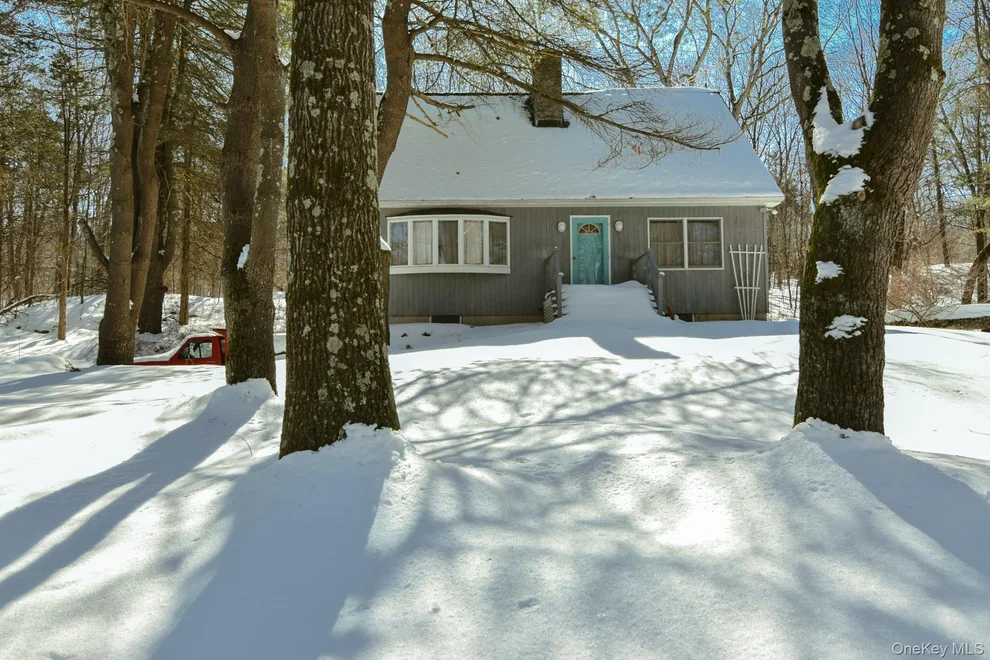 Unit for sale at 94 Hilltop Road, Rhinebeck, NY 12572