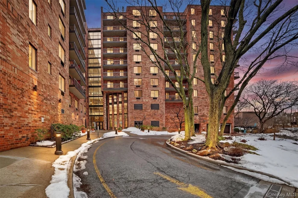 Unit for sale at 50 Columbus Avenue, Eastchester, NY 10707