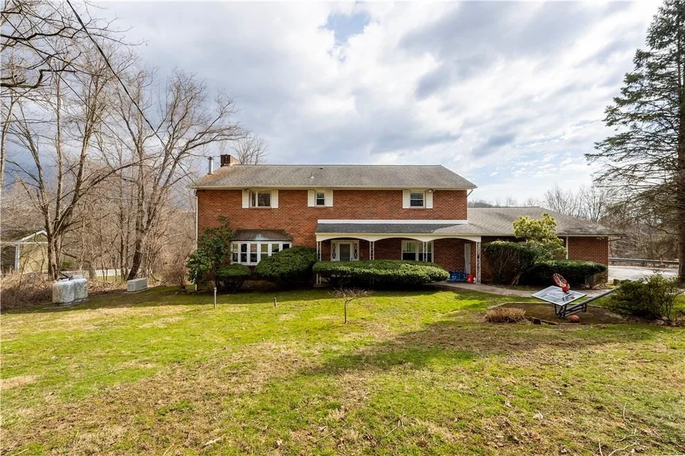 Unit for sale at 186 Mahopac Avenue, Somers, NY 10598