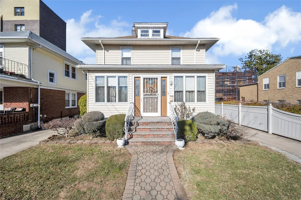 Unit for sale at 55 Spooner Street, Hempstead, NY 11001