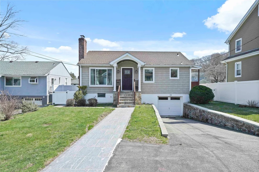 Unit for sale at 19 Ogden Avenue, Greenburgh, NY 10522