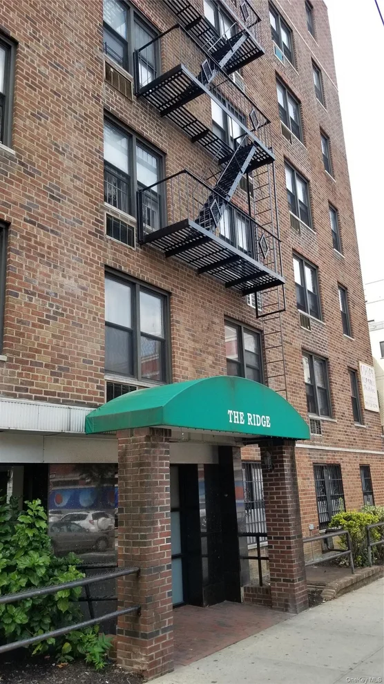 41-34 Frame Place