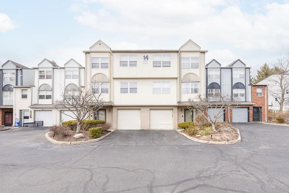 Unit for sale at 24 Wyndham Court, Clarkstown, NY 10954