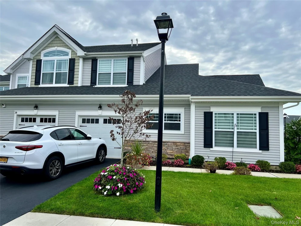 37 Willow Circle