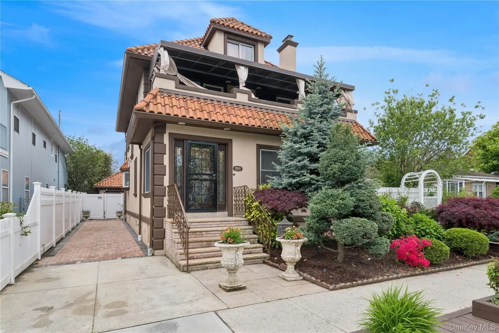 Unit for sale at 462 W Beech Street, Long Beach, NY 11561