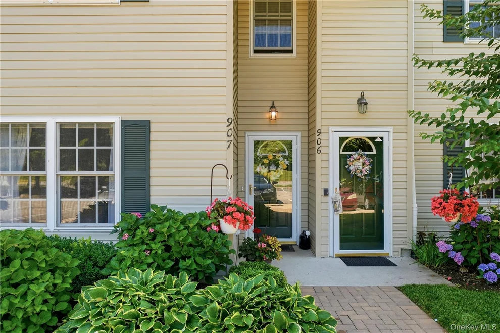 Unit for sale at 907 Altessa Boulevard, Huntington, NY 11747