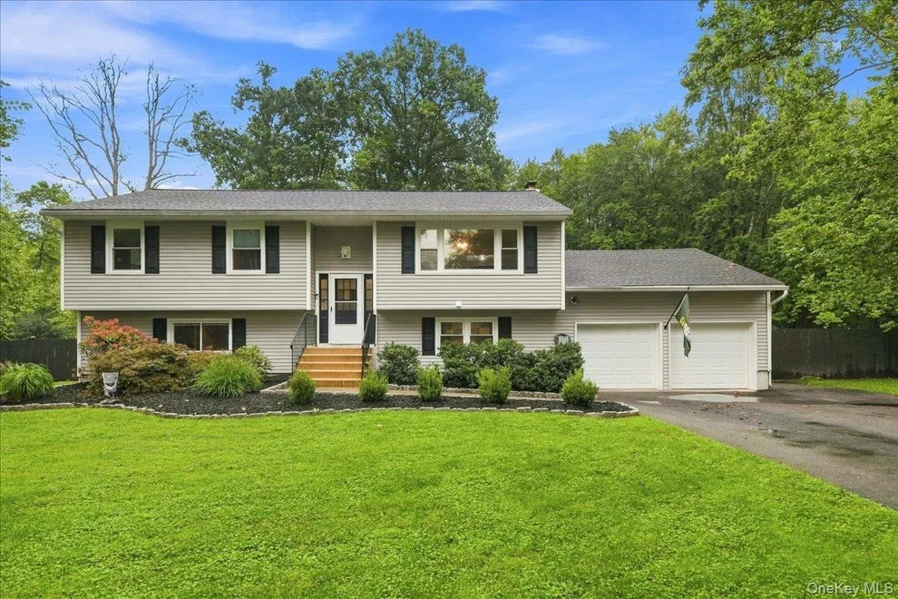 Unit for sale at 21 Dennis Road, Wappinger, NY 12590