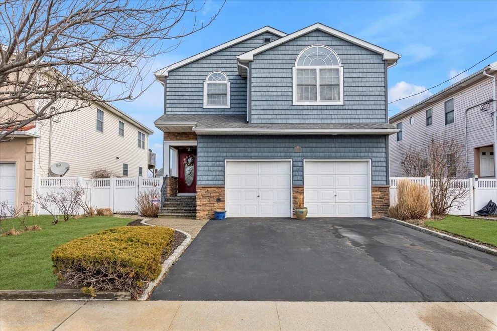 Unit for sale at 201 Sportsmans Avenue, Hempstead, NY 11520