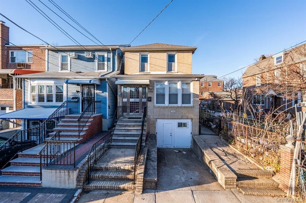 Unit for sale at 1059 Neill Avenue, New York, NY 10461