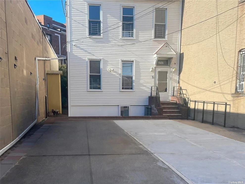 Unit for sale at 3717 Greenpoint Avenue, New York, NY 11101