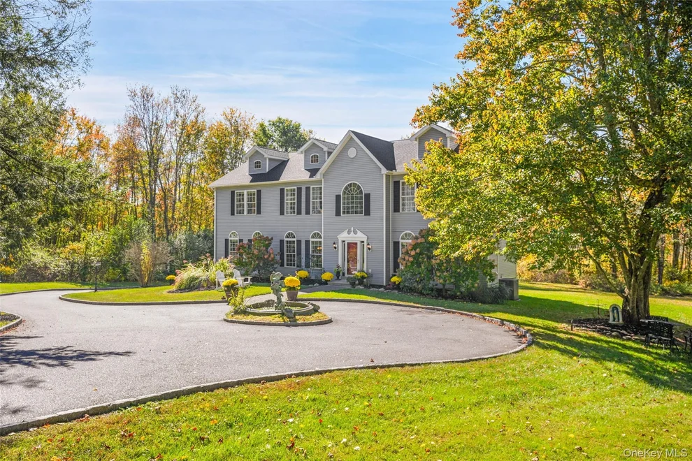 Unit for sale at 499 Farm To Market Road, Patterson, NY 10509