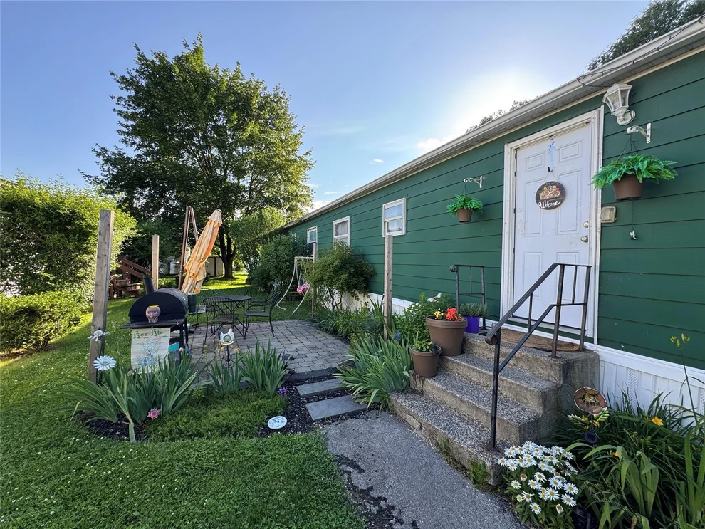 Unit for sale at 621 Sheafe Rd, Poughkeepsie (Town), NY 12601