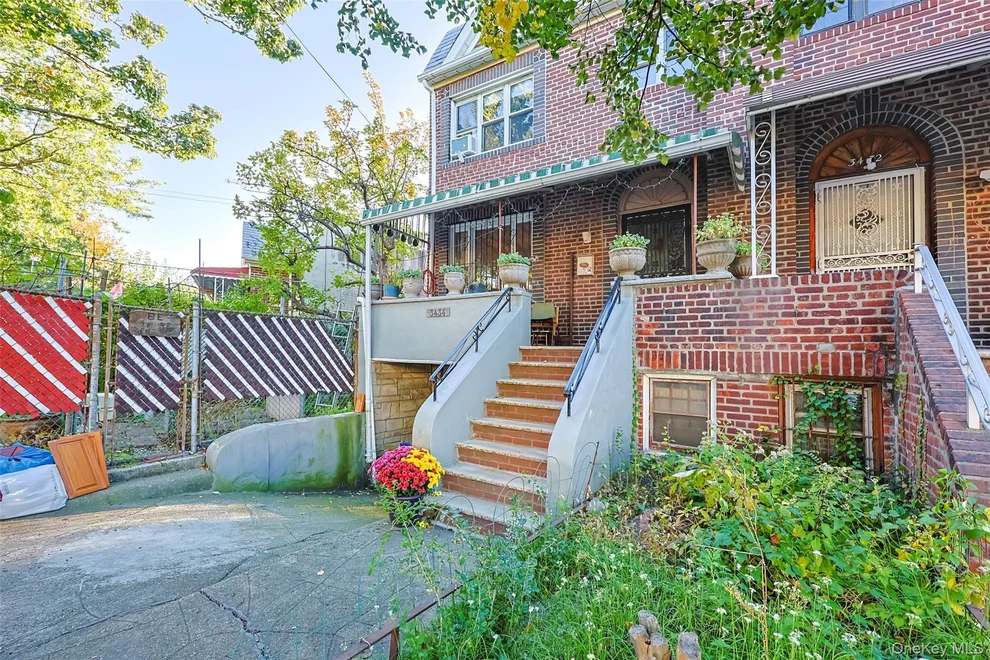 Unit for sale at 34-34 62nd Street, New York, NY 11377